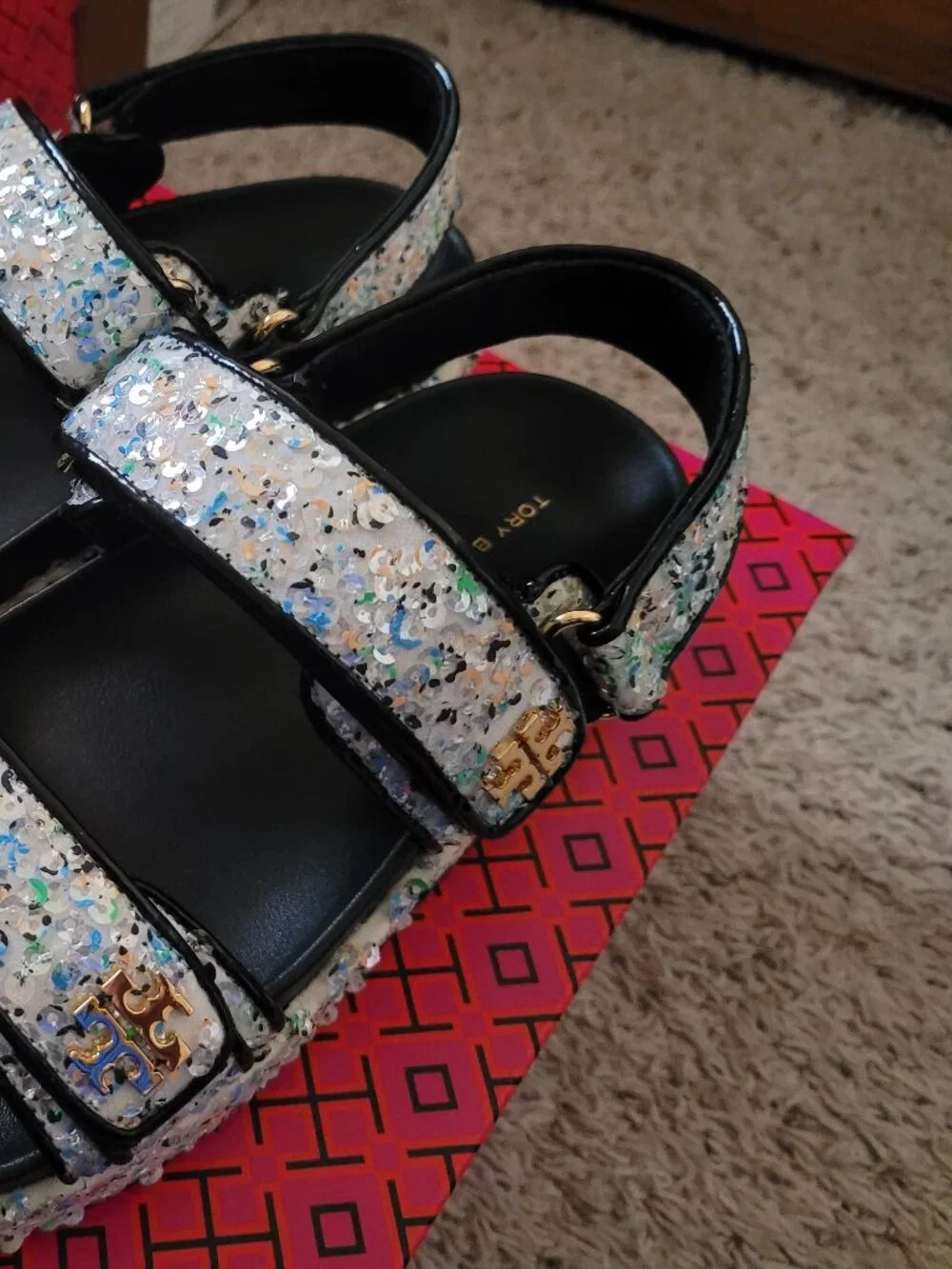 NIB Tory Burch Kira Sport Sandal Sequin - 8.5